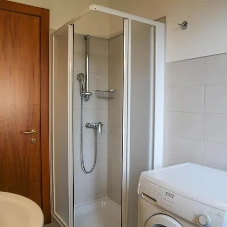 Apartment Perla Azzurra 4 *